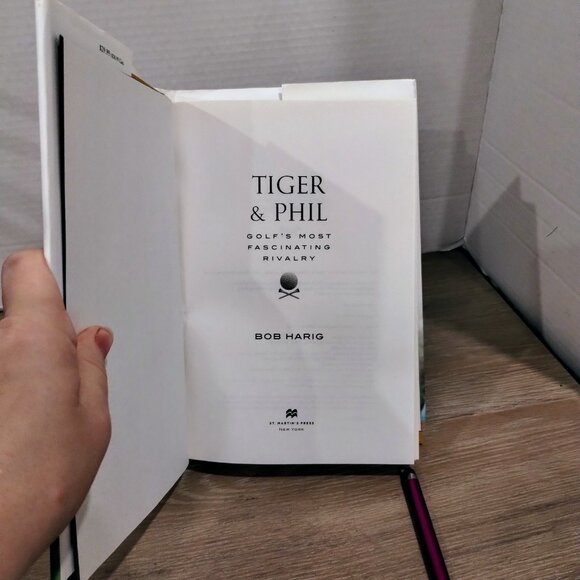 1st Print Bob Harig TIGER & PHIL 1st Edition Hardcover Book - Picture 4 of 5